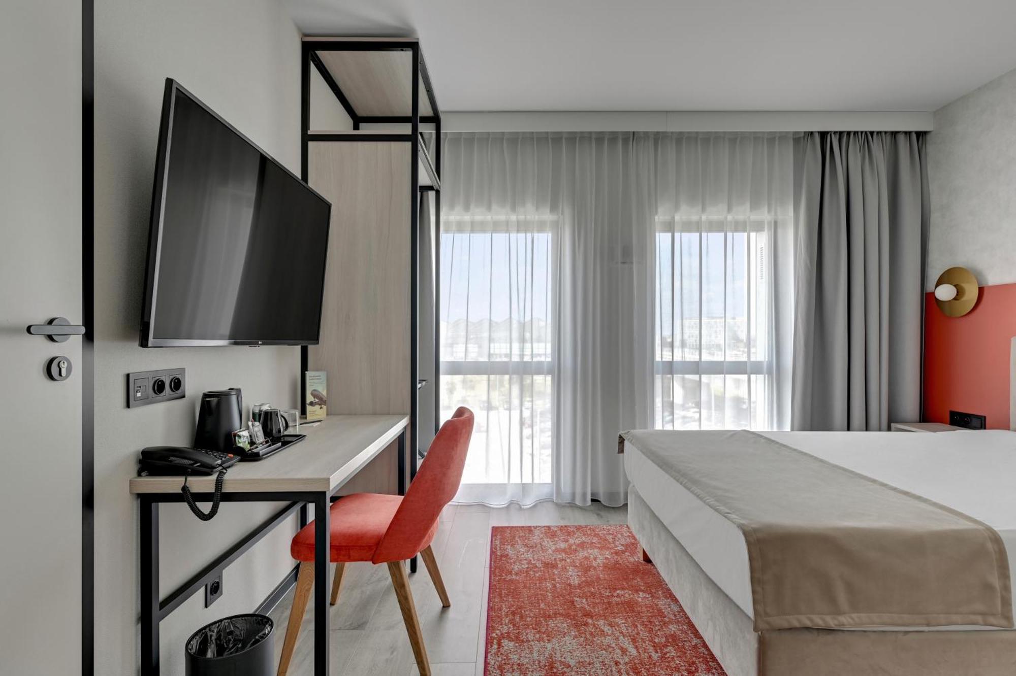 Hotel Milo Gdansk Airport Room photo