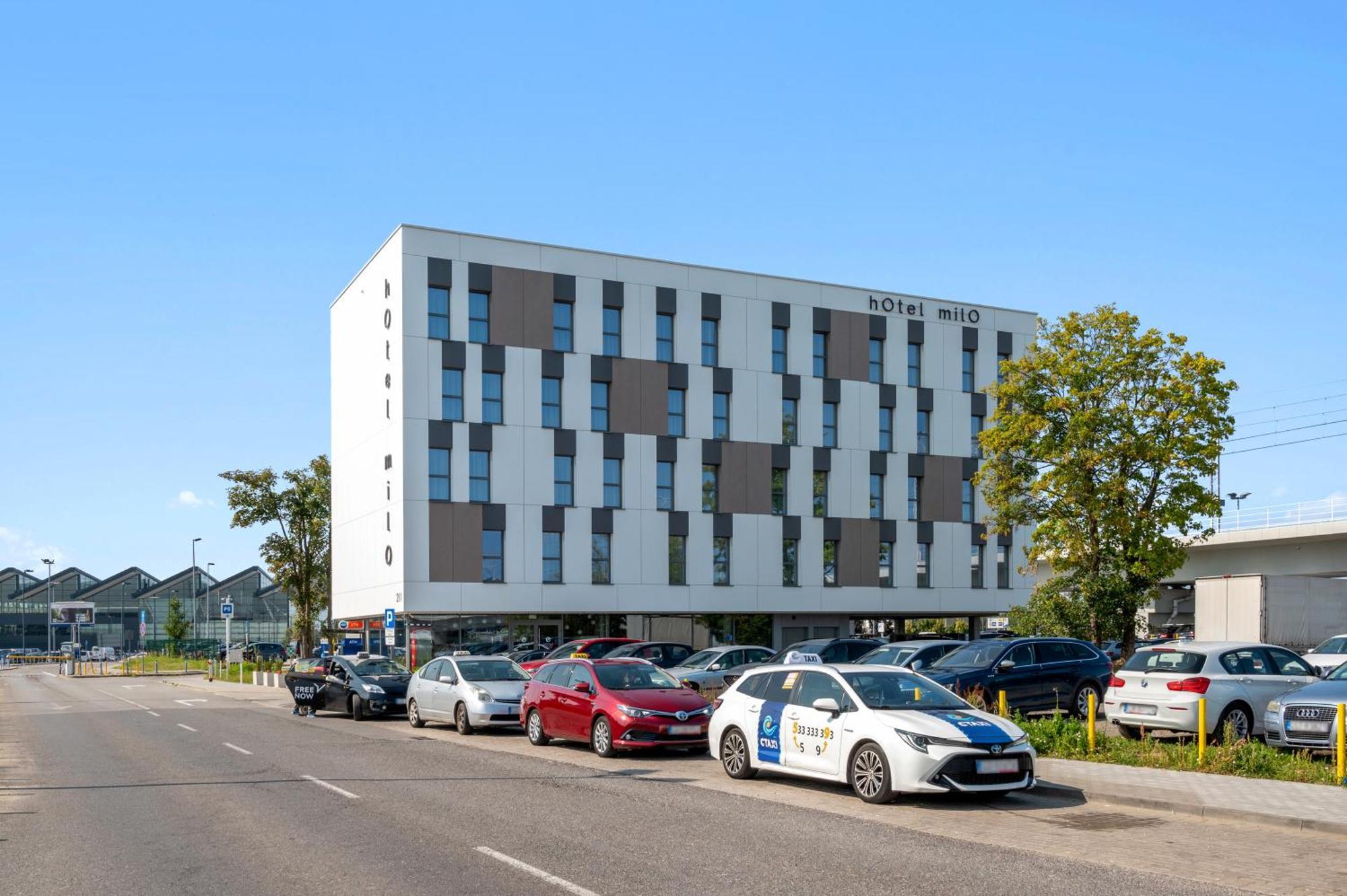 Hotel Milo Gdansk Airport Exterior photo