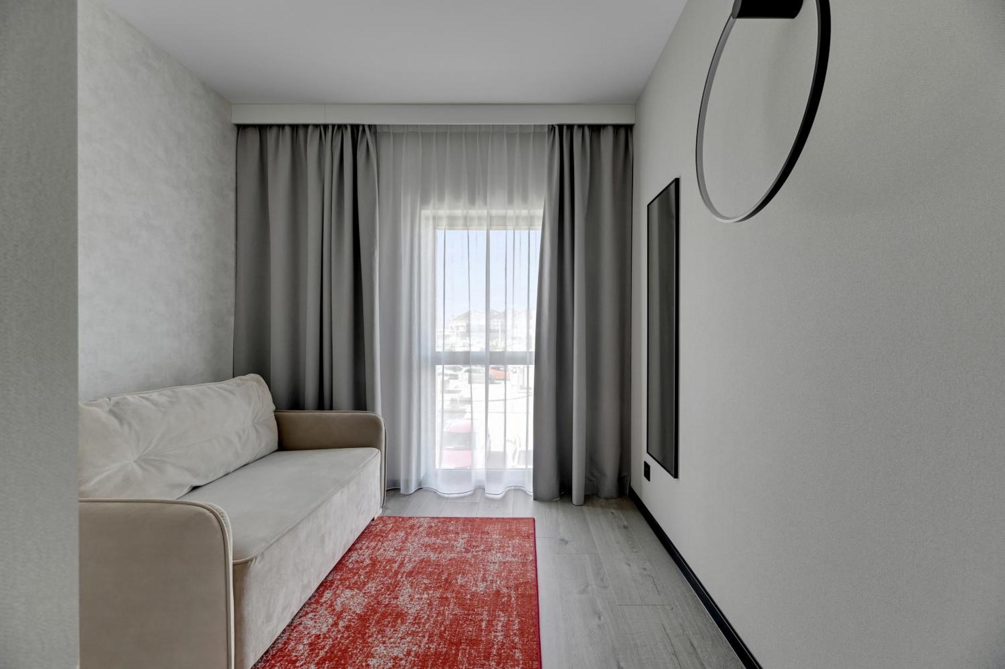 Hotel Milo Gdansk Airport Exterior photo